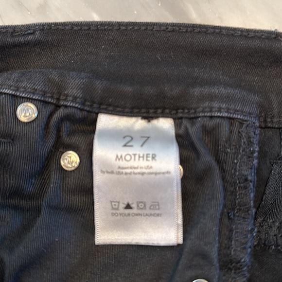 MOTHER LOOKER ANKLE FRAY (Girl Crush) colour is black - Picture 4 of 7